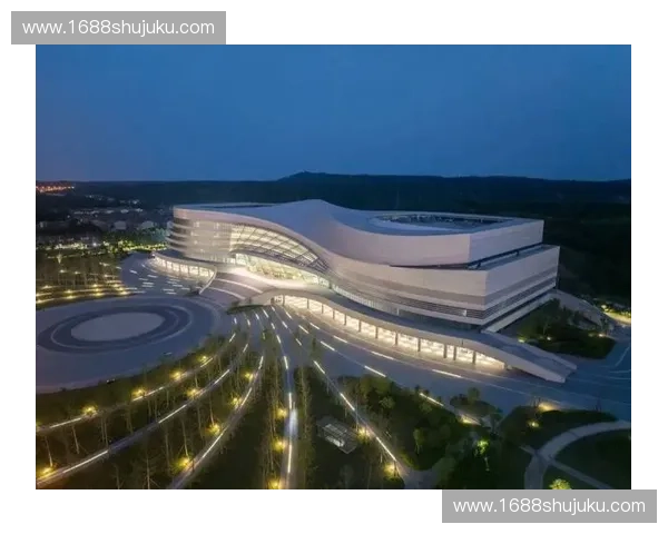 现代城市综合体设施完善与高品质服务体系创新探索 现代城市综合体设施完善与高品质服务体系创新探索